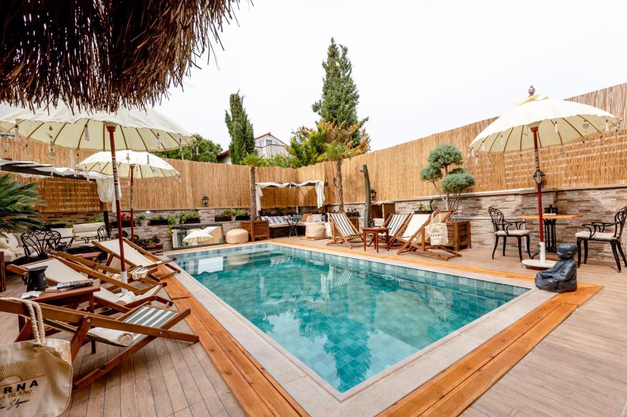 Parna Hotel Cunda Екстер'єр фото