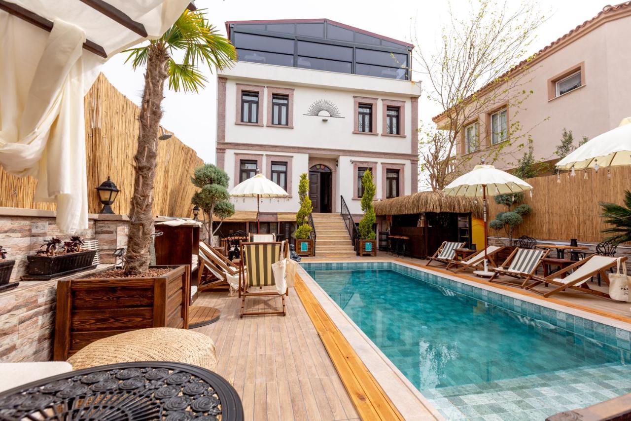 Parna Hotel Cunda Екстер'єр фото