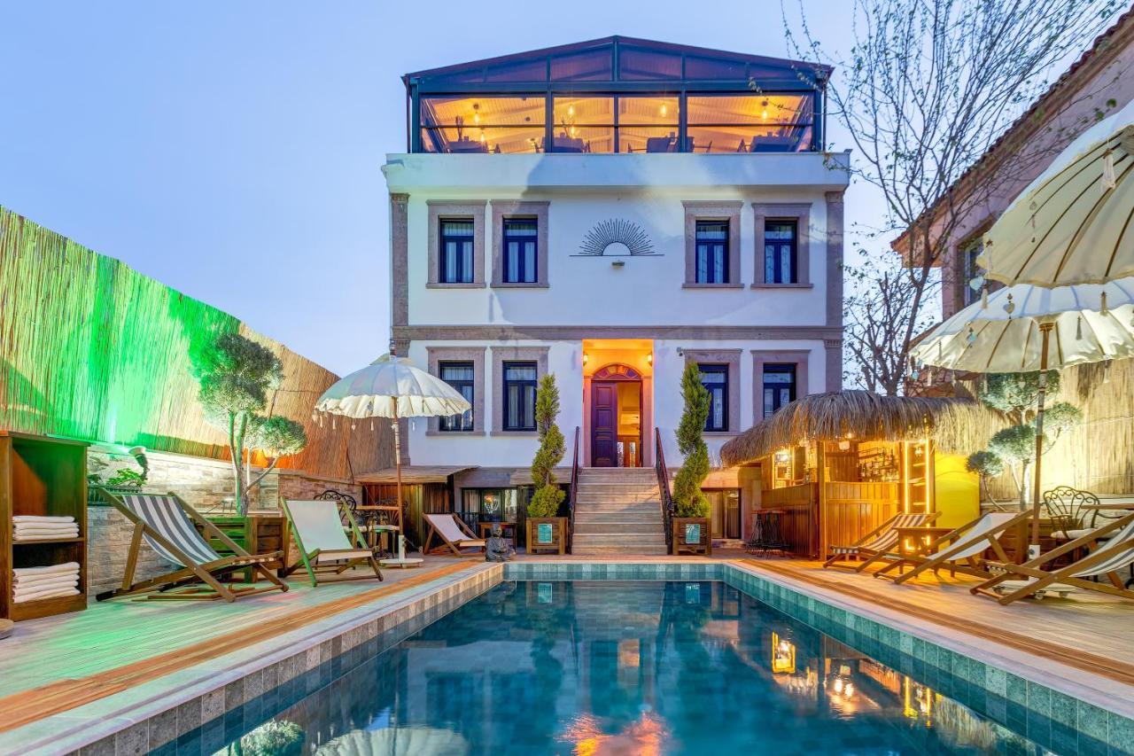 Parna Hotel Cunda Екстер'єр фото