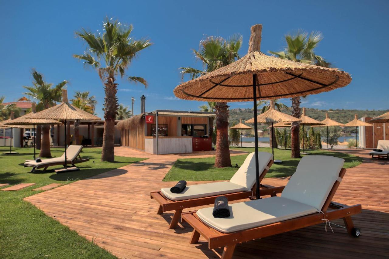 Parna Hotel Cunda Екстер'єр фото