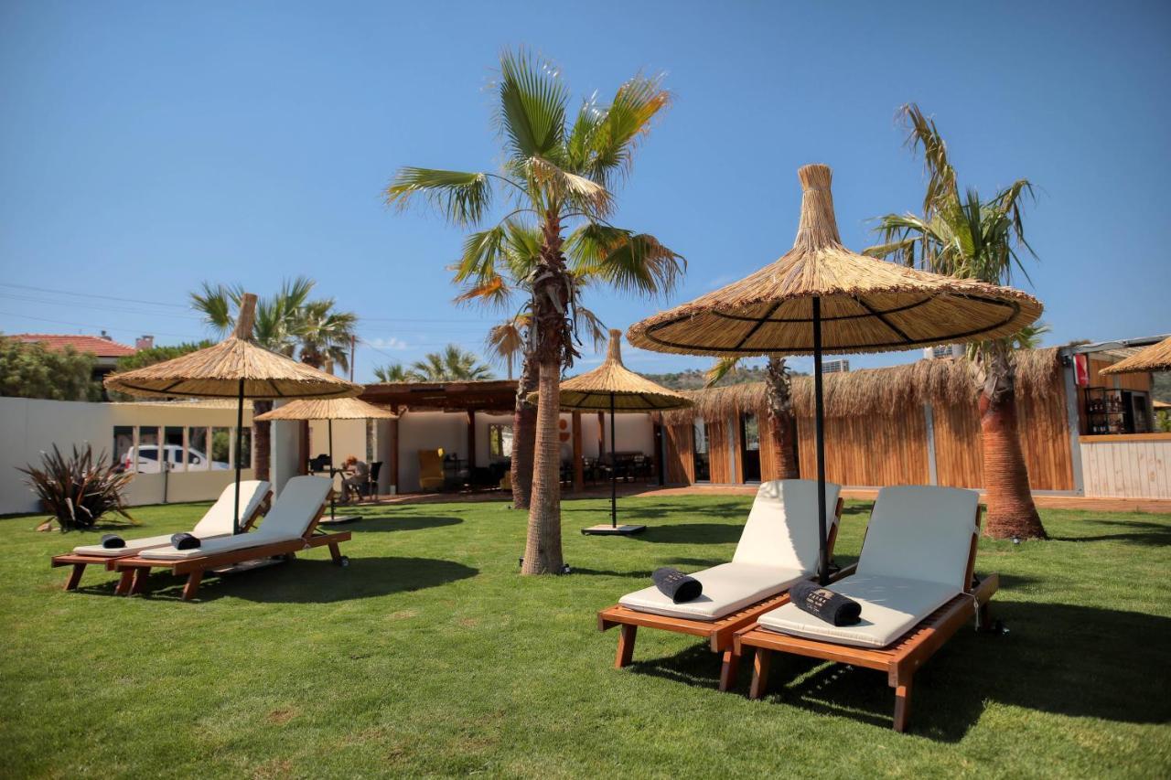 Parna Hotel Cunda Екстер'єр фото